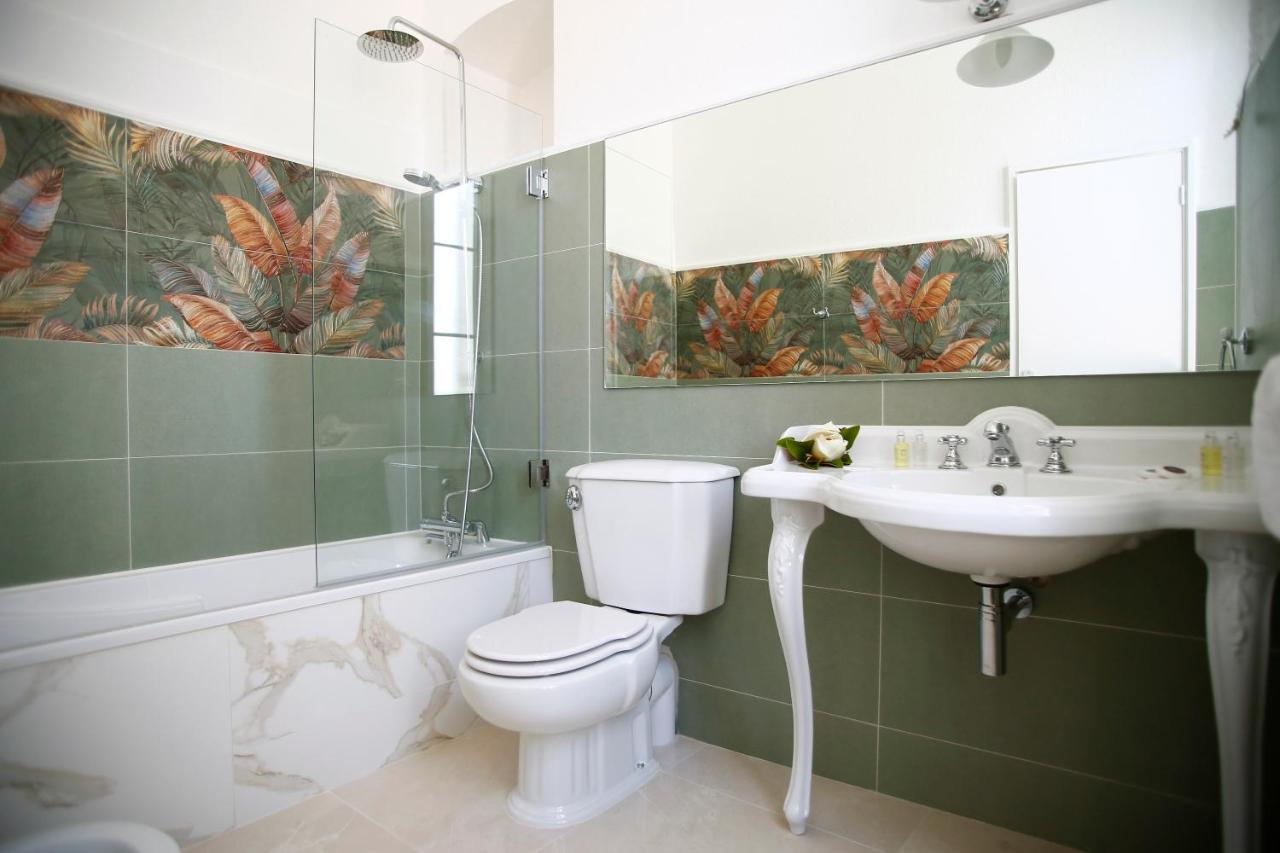 Le Magnolia Hotel Calvi  Ngoại thất bức ảnh